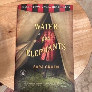 Water for Elephants Paperback Book By: Sara Gruen